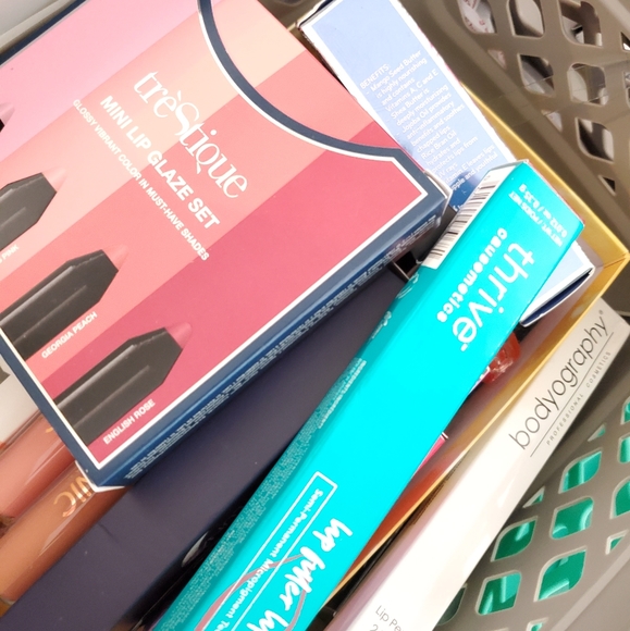 5 FULL SIZE High End Sephora & Ulta PRODUCTS - Picture 10 of 11